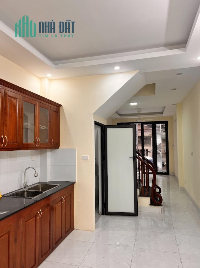 Cần Bán Nhà Phan Đình Giót HĐ, Nhà Mới Đẹp long lanh DT: 36m2, Giá 3,5 tỷ, LH: 0963685933.