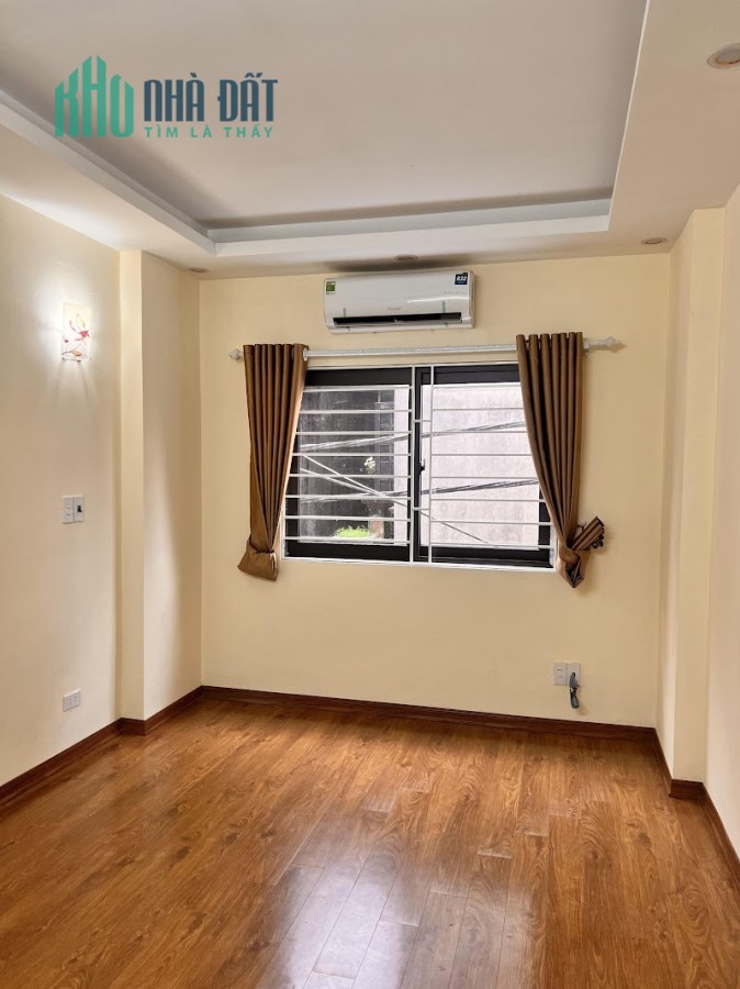 Cần Bán Nhà Phan Đình Giót HĐ, Nhà Mới Đẹp long lanh DT: 36m2, Giá 3,5 tỷ, LH: 0963685933.