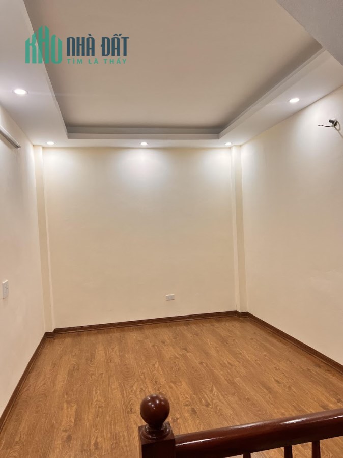 Cần Bán Nhà Phan Đình Giót HĐ, Nhà Mới Đẹp long lanh DT: 36m2, Giá 3,5 tỷ, LH: 0963685933.