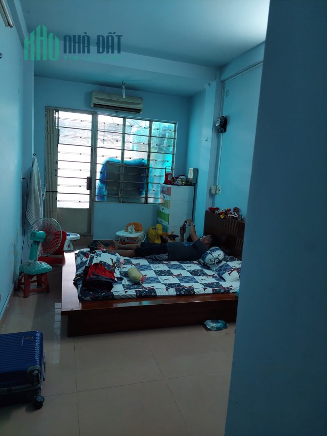 Chỉ 1 đến 4 tỷ có ngay nhà đẹp Tôn Đoản,Quận 4, Phường 16,HXH, nhà mới,lh 0989149953.