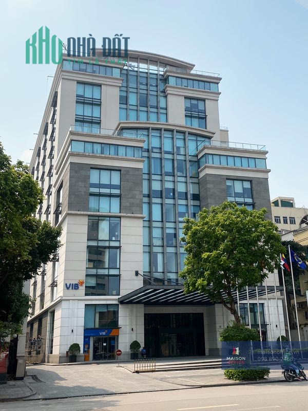 Cho thuê toà nhà mặt phố Nguyễn Du 300m (xdung 240m x 4 tầng), MT 14m, có thang máy, giá 20.000$