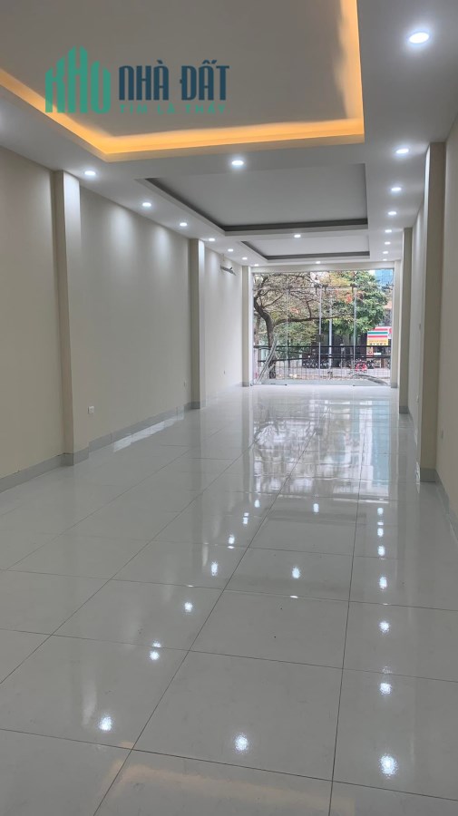 Siêu phẩm! MP Khương Đình, 80m2 X 7T – Thang Máy – Vỉa hè 5m – Kinh doanh đỉnh, giá 21 tỷ.