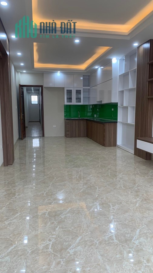Siêu phẩm! MP Khương Đình, 80m2 X 7T – Thang Máy – Vỉa hè 5m – Kinh doanh đỉnh, giá 21 tỷ.