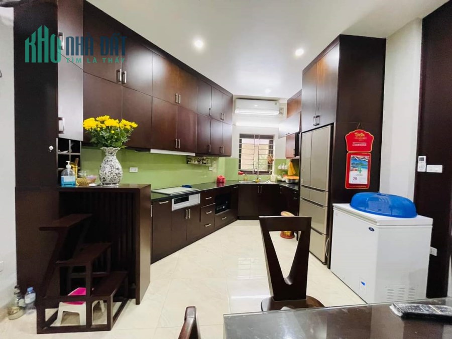 Bán nhà Hoàng Văn Thái, Thanh Xuân, 90m x 6 tầng, Thang máy