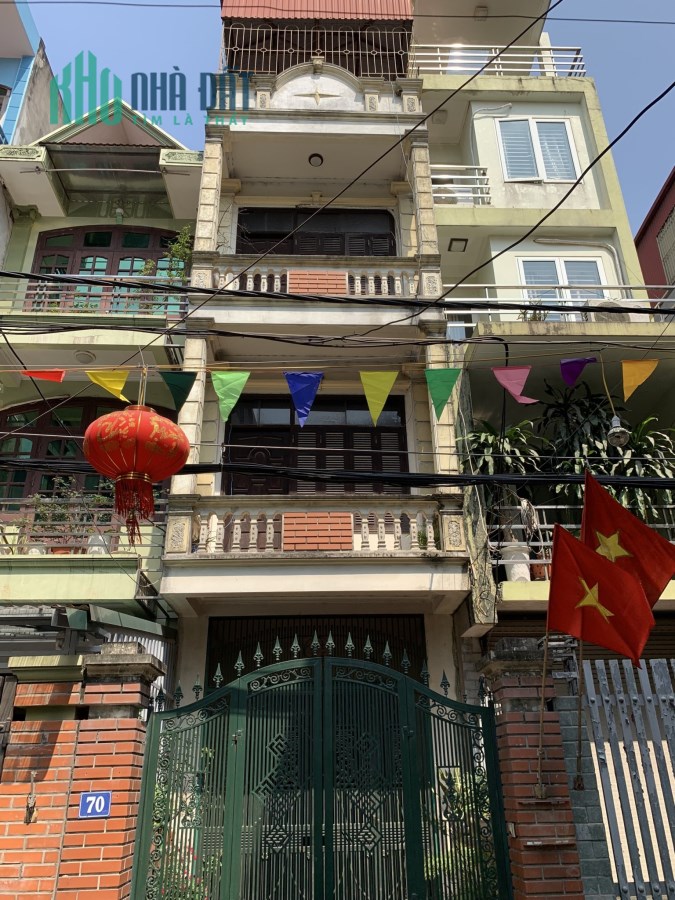 Chính chủ cần bán nhà 4 tầng tại Lý Sơn, Long Biên, Hà Nội, giá tốt