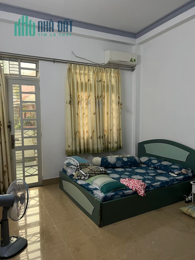 Cần bán nhà chính chủ, 46,2m2 , Tôn Đoản ,quận 4, giá 3,85 tỷ, LH xem nhà ngay 0989149953