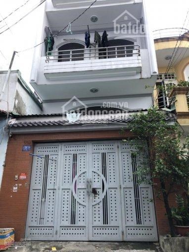 NHÀ HẺM ÔTÔ 139/ PHẠM HUY THÔNG, DT 80M2 1 TRỆT 1 LỬNG 2 LẦU