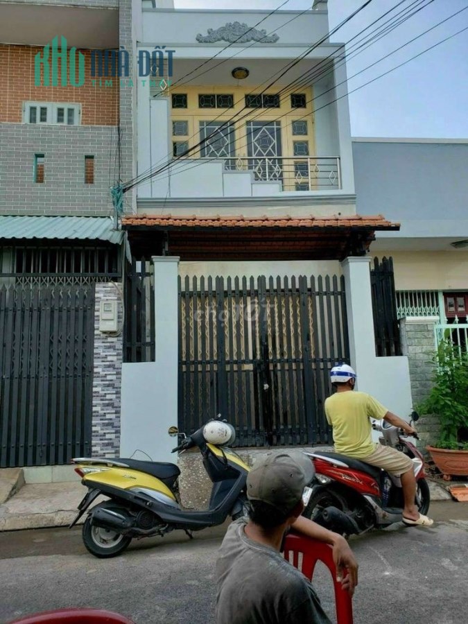 Bán Nhà HXH 8m 1/ Đường Mã Lò DT: 4x20m Nhà 1 Lầu Giá: 5.3 Tỷ TL