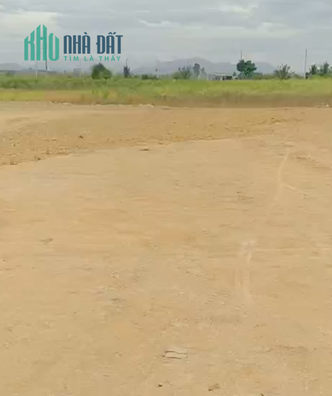 1,76 mẫu 4 tỷ Sông Phan, Hàm Tân