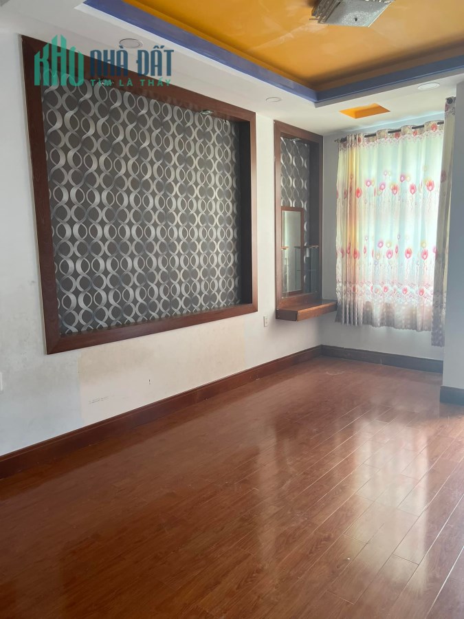 Chính chủ chưa qua đầu tư HXH gần Ngã tư Huỳnh Tấn Phát, Hoàng Quốc Việt,lh 0989149953