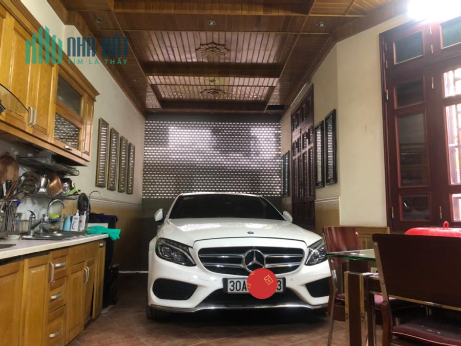 Bán nhà ngõ 131 Thái Hà, Đống Đa, Lô Góc, Gara ô tô, Kinh Doanh 80m2, Giá 22.5 tỷ