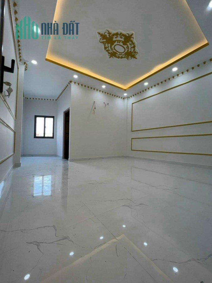 Bán Nhà MTKD Đường Tên Lửa ( Nhỏ ) DT: 4.5x17m Nhà 4.5 Tấm Giá: 12 Tỷ TL