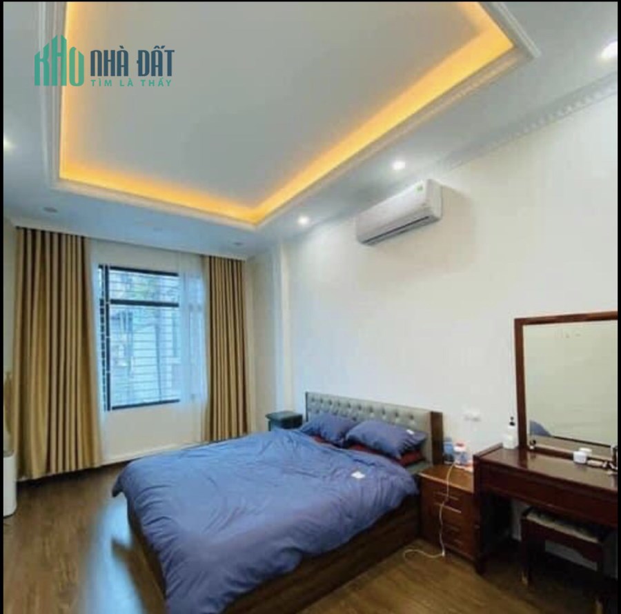 (Hiếm) hơn 4t có nhà Gia Thụy full nội thất CRV vào nhà