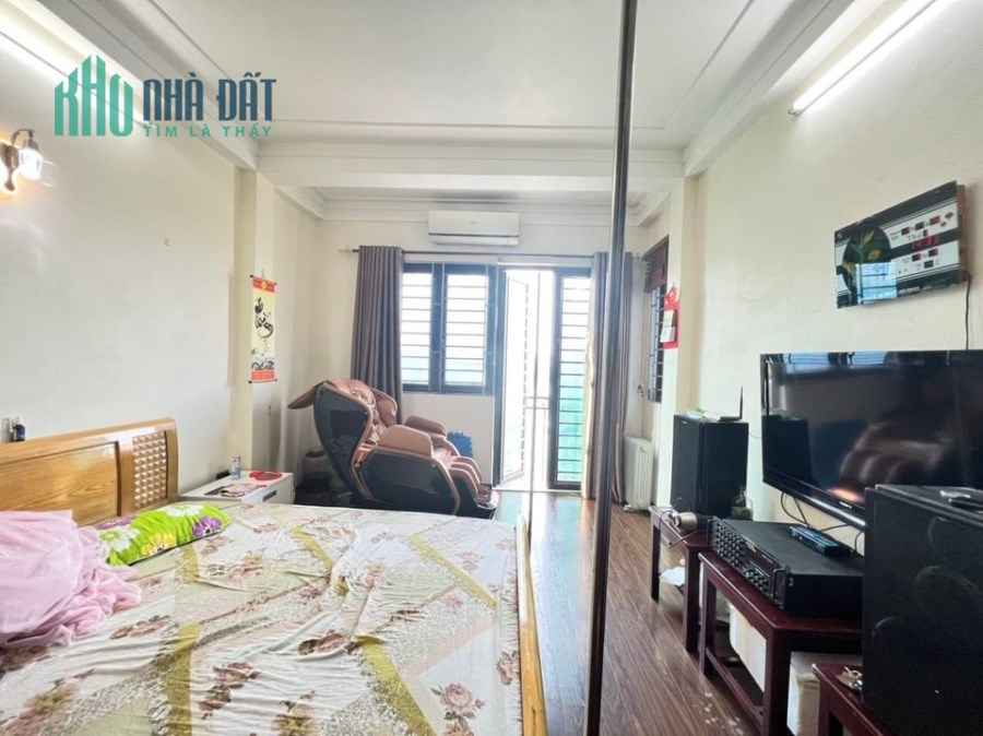 Bán nhà Ngọc Trục-Nam Từ Liêm sau nhà mặt phố 2 nhà,5 tầng,giá 3.05 tỷ