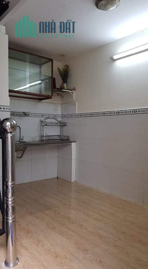 Nhà trọ rẻ nhất khu vực quận 7, Phường Tân Thuận Đông, hẻm xe hơi 20m,lh 0989149953.