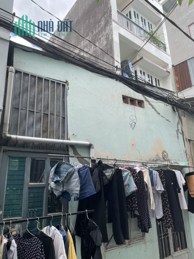 Bán nhà Dương Quảng Hàm, P.5, GV: 4 x 15, giá 4,95 tỷ.