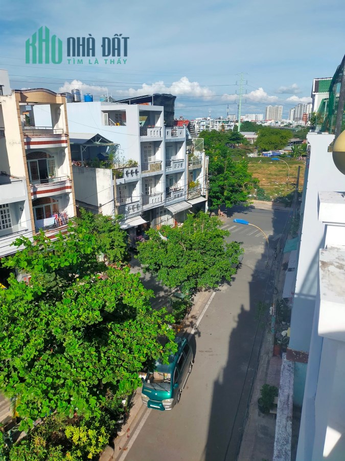 M.Tiền 4 tầng Chỉ 8,9 tỷ/60m2 Đẳng Cấp khu Bình Phú Q6