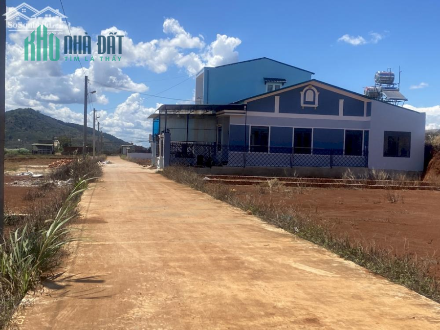 Bán nhanh lô đất 6x19m sẵn thổ cư gần sân bay Liên Khương - Đạ Ròn giá 870 triệu