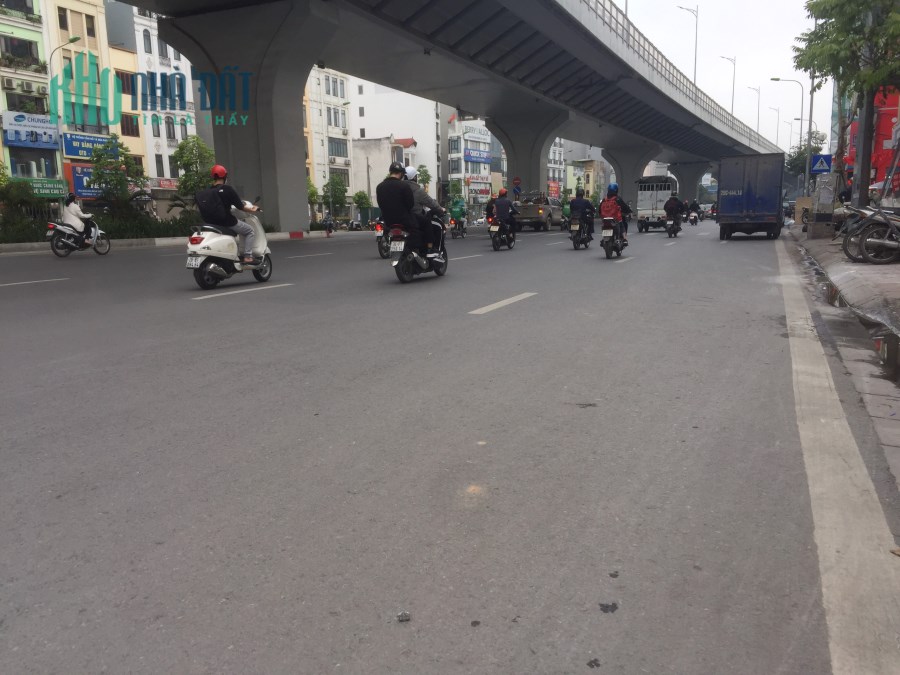 Bán nhà mặt phố TRƯỜNG CHINH, ĐỐNG ĐA, Tòa VP tương lai rạng ngời, Vỉa hè 6m, 210m2, MT 8m, 76 tỷ