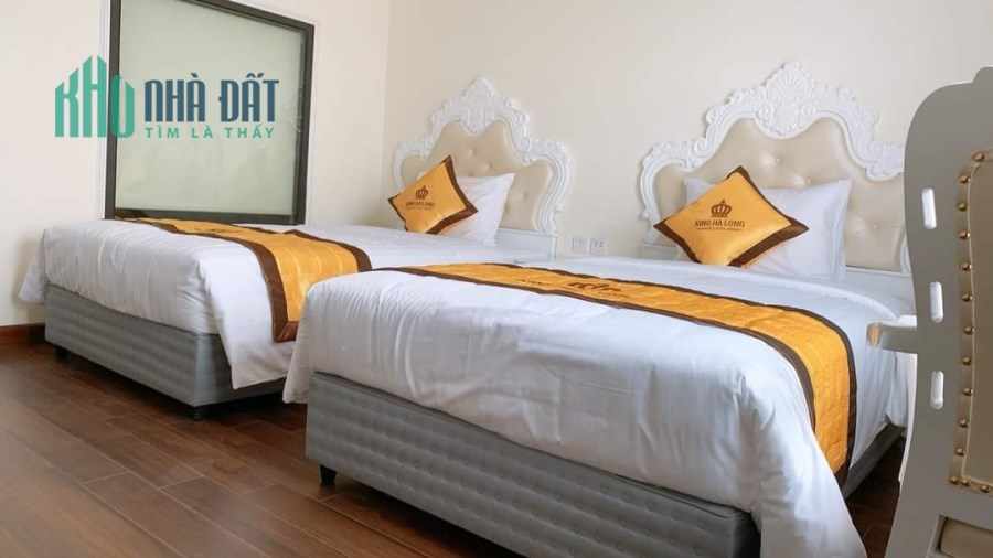 Bán tòa khách sạn 76m mặt phố trung tâm pường Nguyễn Du