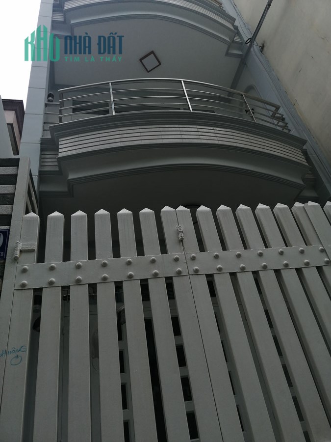 Nhà 2 tầng Quận 11, 64m2, giá nhỉn 6 tỷ