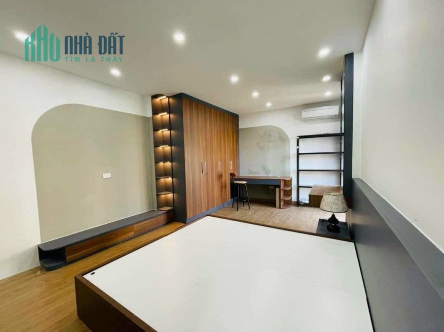 Trung tâm Thạch Bàn, diện tích 60m2x4 tầng, mặt tiền 4m, nhỉnh 4 tỷ