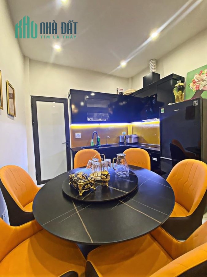 THÁI HÀ, KINH DOANH, Ô TÔ VÀO NHÀ, GẦN PHỐ, NHÀ ĐẸP LONG LANH 33m2x5 TẦNG, 5.9 TỶ