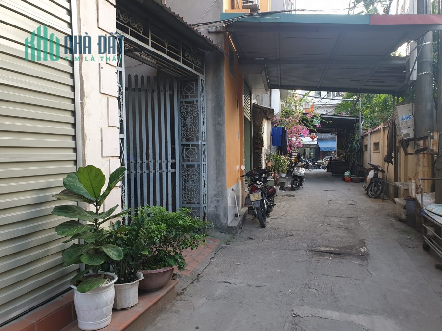 Cực NÓNG - Ngã tư Cổ Nhuế - Trần Cung - 15m ra phố - 48m2 - 3.3 tỷ