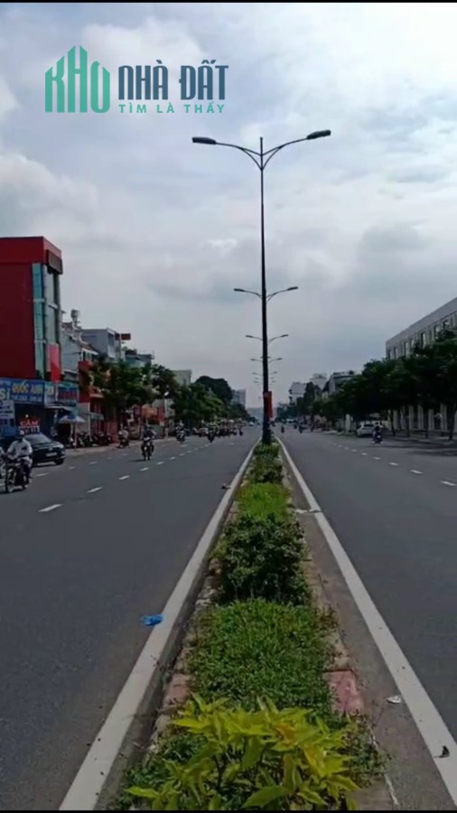 Nhà mặt tiền Lê văn việt tăng nhơn phú A, Diện tích 116m đúc 2 lầu tiện kinh doanh