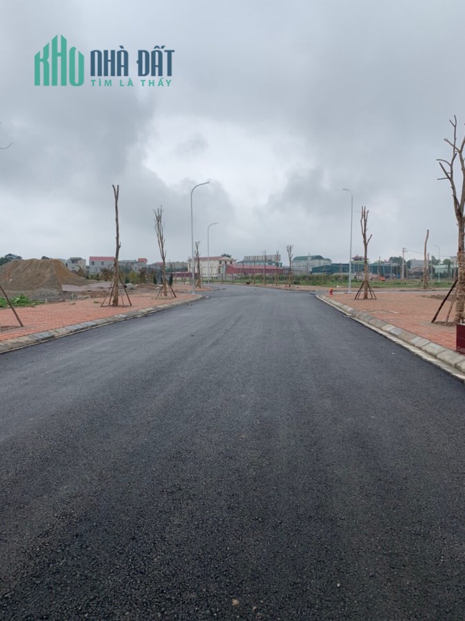 cần tiền bán gấp lô liền kề tại dự án mỹ độ vista city TP Bắc Giang