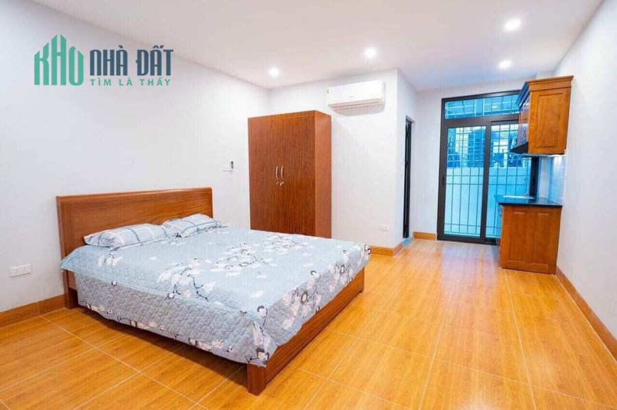 Bán tòa CCMN Lương Thế Vinh, Thanh Xuân, 160m2, Mặt tiền: 11m. Giá 27.5 tỷ