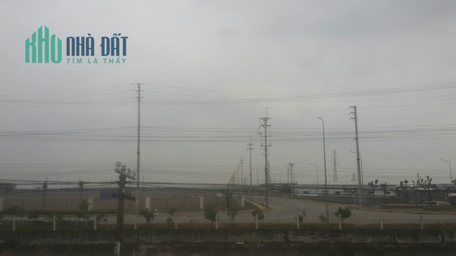 Bán nhanh 45.000m2 (4.5 hecta) đất sản xuất tại trục chính QL1A, đường 60m KCN Đồng Văn. Giá rẻ