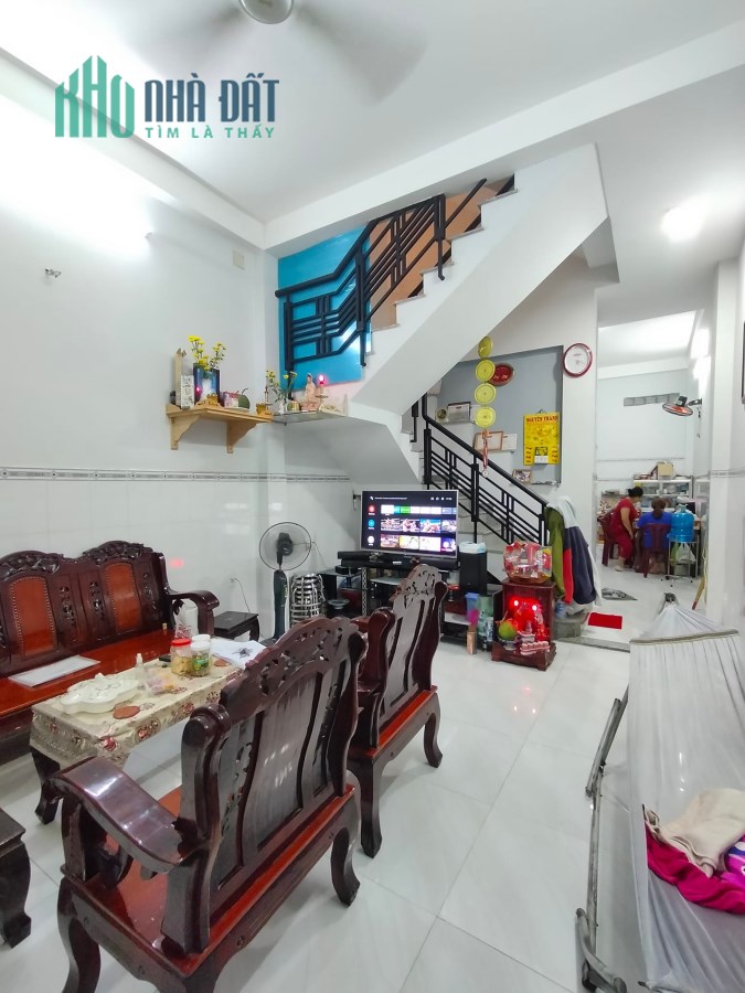 Bán nhà mặt tiền hẻm 343, kinh doanh đỉnh, ô tô đỗ cửa, DT: 37m2, 5 tầng, 3PN 6.9 tỷ