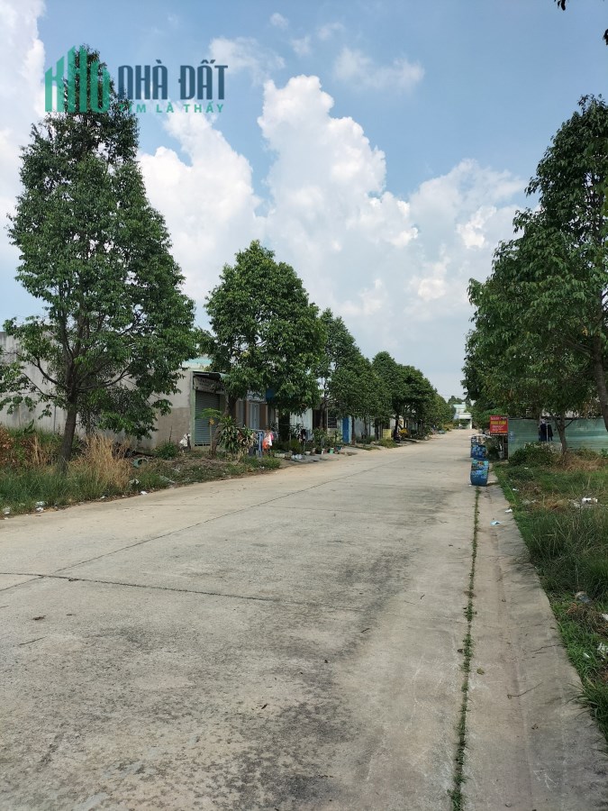 Bán dãy trọ 150m2 ở Mỹ Phước 3 dân đông tiện ích đầy đủ