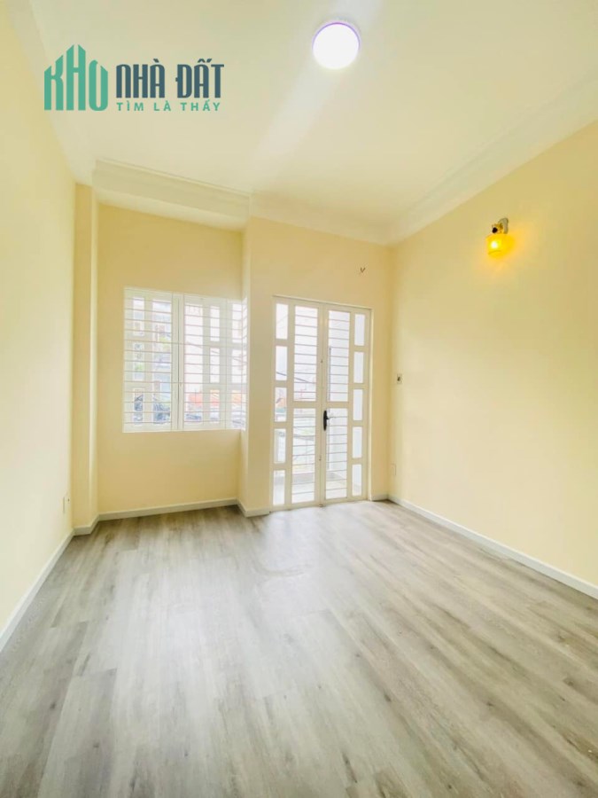 Bán nhà Phan Văn trị, Gò vấp, 46m2, 4 tầng,ngay CITYLAND, nhỉnh 6 TỶ