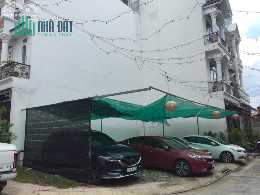 Chính chủ cần bán gấp . Lô góc. ngang 6,50m. xe hơi đỗ cửa, quay đầu