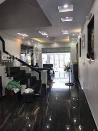 Bán nhà mặt ngõ 580 Trường Chinh giá 3.35 tỷ, 22mx5T, oto cách 20m.