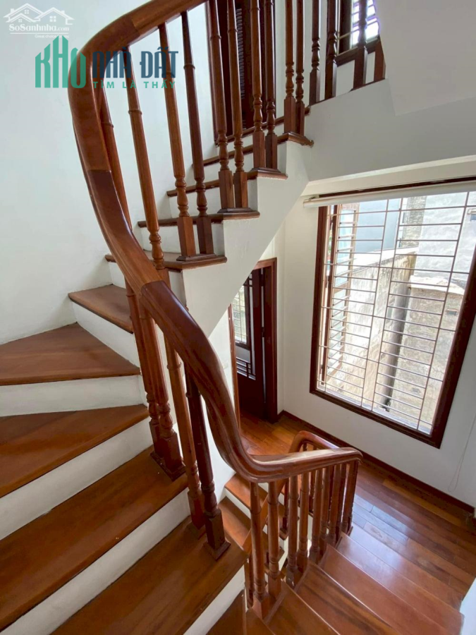 Bán Nhà NGỌC THUỴ LONG BIÊN-NHÀ ĐẸP - GIÁ RẺ - 5 Tầng*40M, Lô Góc - Ngõ Nông 0865718799