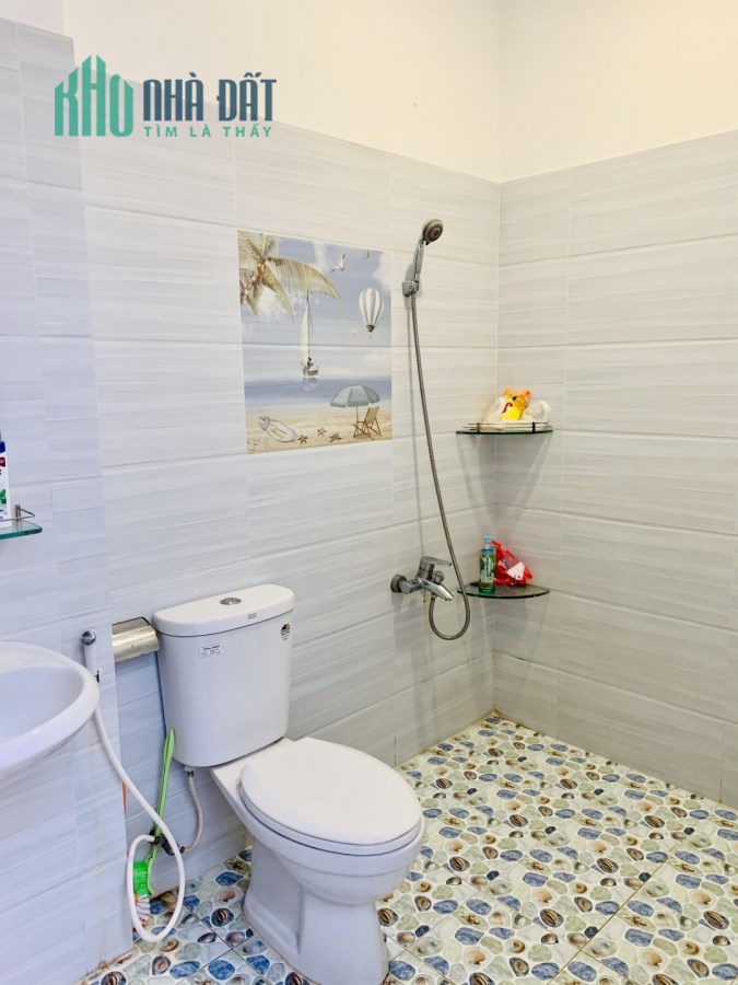 Bán nhà nguyễn văn quỳ, phường phú thuận quận 7, 40m2, 2,8 tỷ.
