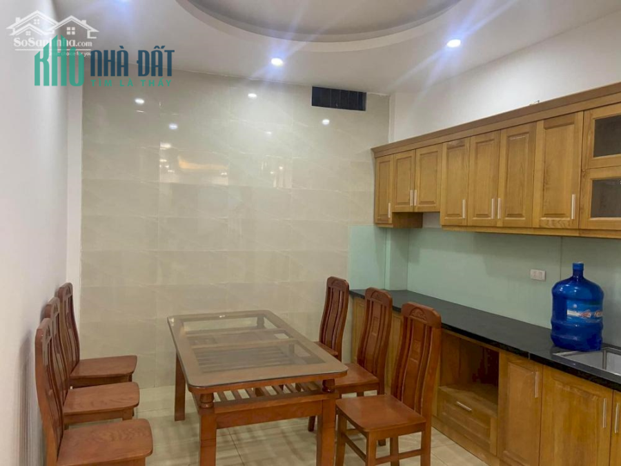 CẦN THANH KHOẢN GẤP NHÀ NGỌC THUỴ DIỆN TÍCH 40Mx5T - 4PN 0865718799