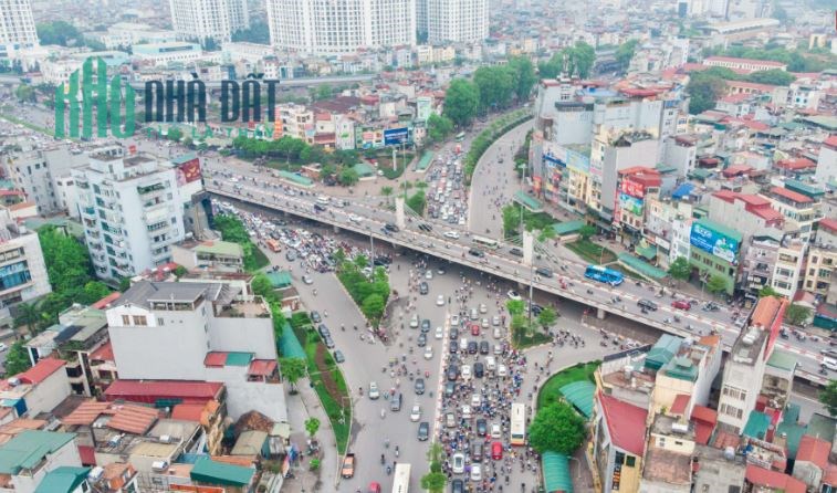 mảnh đất vàng mặt phố Đường Láng 300m2, đường đôi 40m, vỉa hè kinh doanh,