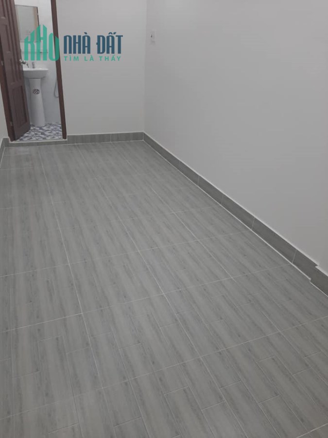 bán nhà hẻm ba gác Bạch Đằng, Bình Thạnh, 3 tầng, sát chợ Bà Chiểu, chỉ 3.9ty, 37m2