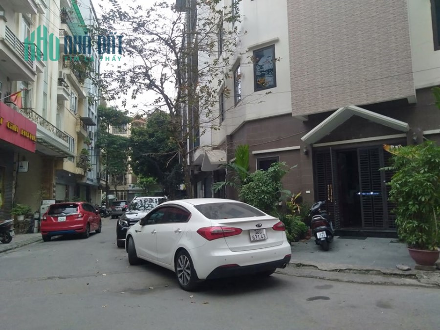 Bán nhà THÁI HÀ ĐỐNG ĐA KD Ô Tô tránh 80m2, MT 5M, Giá 15 Tỷ.