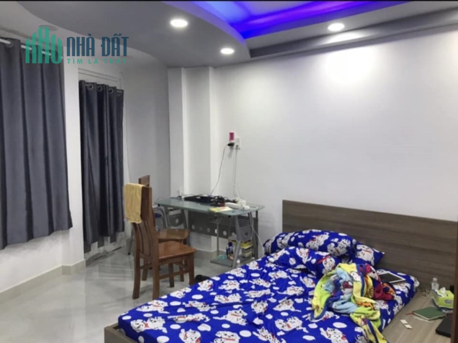 Nhà mới hẻm 3.5m đường Nguyễn Tri Phương P4 Quận 10. 5 tầng ở ngay chỉ 5.5 tỷ. Lh 0938061929