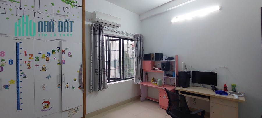 SIÊU HOT – KIM GIANG Diện tích 45m, MT 4,2m
