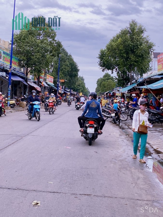 Chính chủ cần bán nhanh lô đất 300m2 View công viên,hồ,Đường thông dài,Dân cư đông