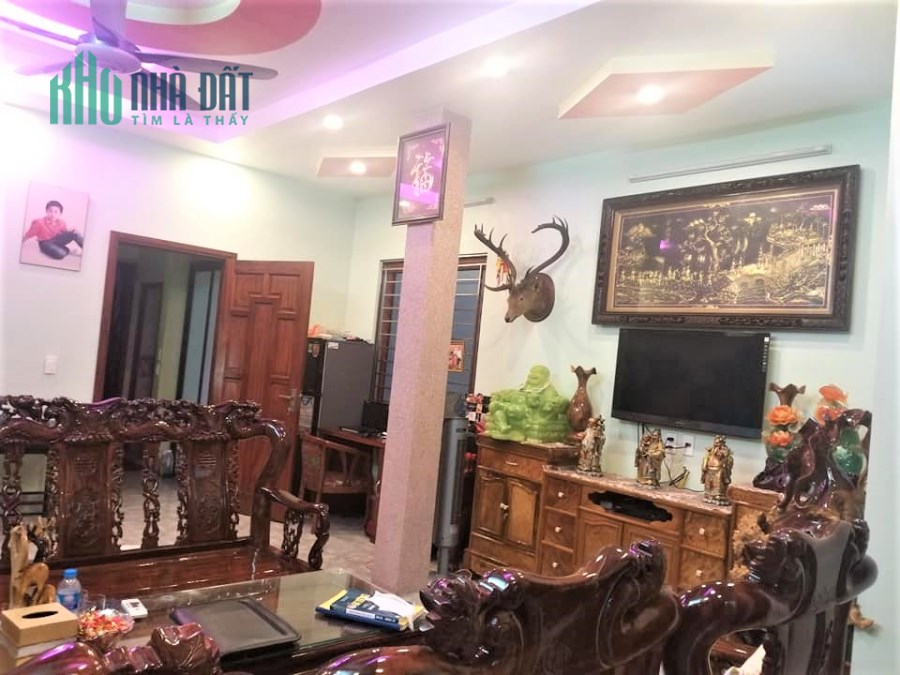 Bán nhà mặt phố Nguyễn Ngọc Nại, Thanh Xuân: DT 85m2*5T; MT 4,1m. Giá 21 tỷ