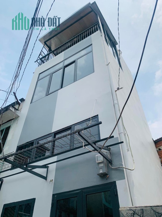 Bán nhà Mới xây đường Nguyễn Trung Trực - Ngang 4M - Nhà 4 Tầng - Vài phút vào Quận 1
