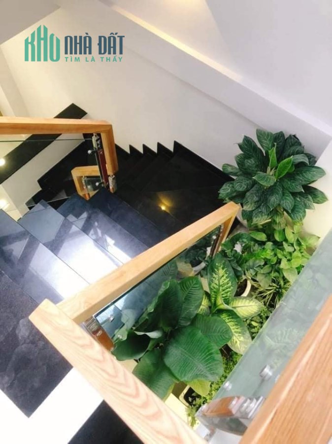 Hàng VIP giá mềm cho gia đình mua ở, HXH gần 8m, Huỳnh Tấn Phát, quận 7,lh 0989149953