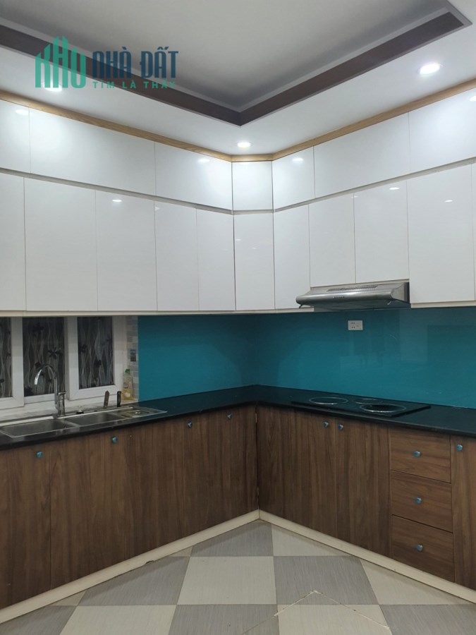 Bán gấp nhà Vạn Phúc, Hà Đông, bãi ô tô ngay gần, 2 thoáng vĩnh viễn, 45m2, 4 tầng, giá rẻ 3,8 tỷ